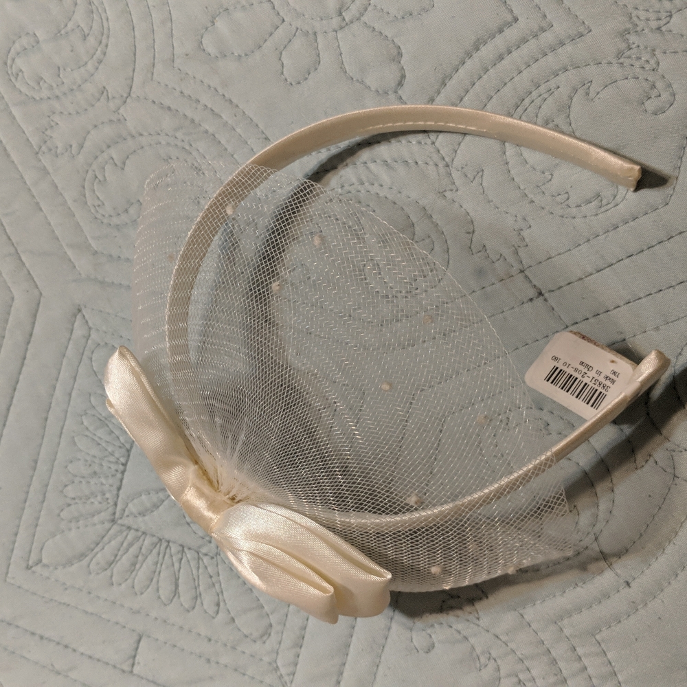 cream dotted Swiss netting fascinator